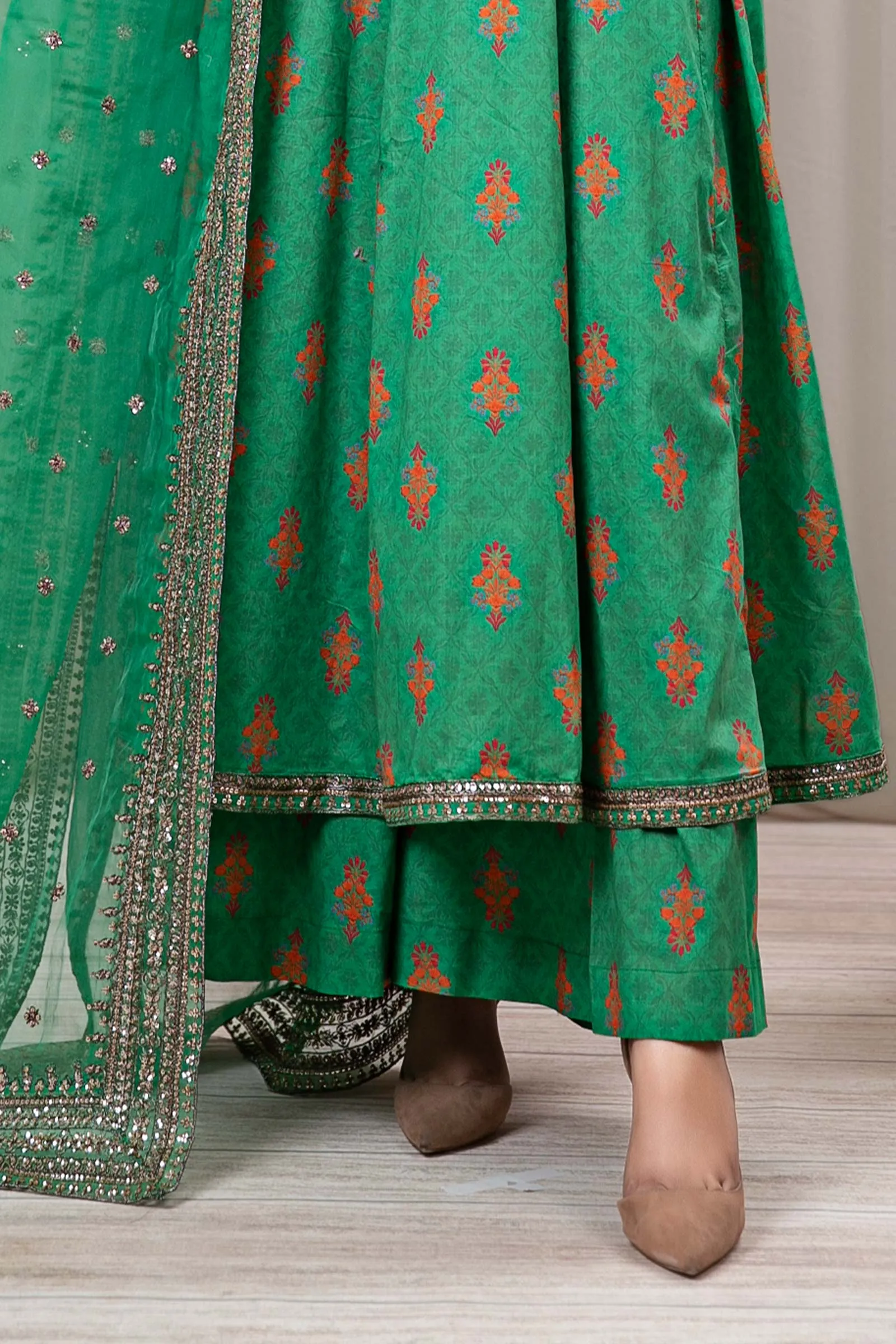 3 Piece Embroidered Lawn Suit | DW-EF24-107