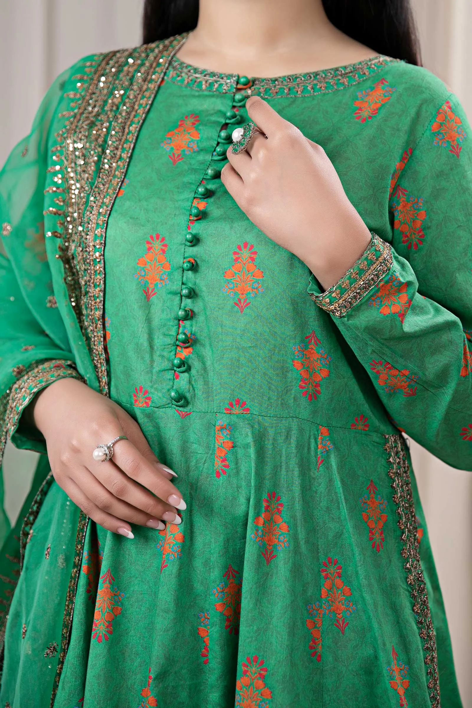 3 Piece Embroidered Lawn Suit | DW-EF24-107