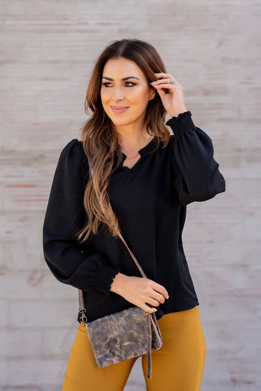 Everyday Cinched Trim V Blouse