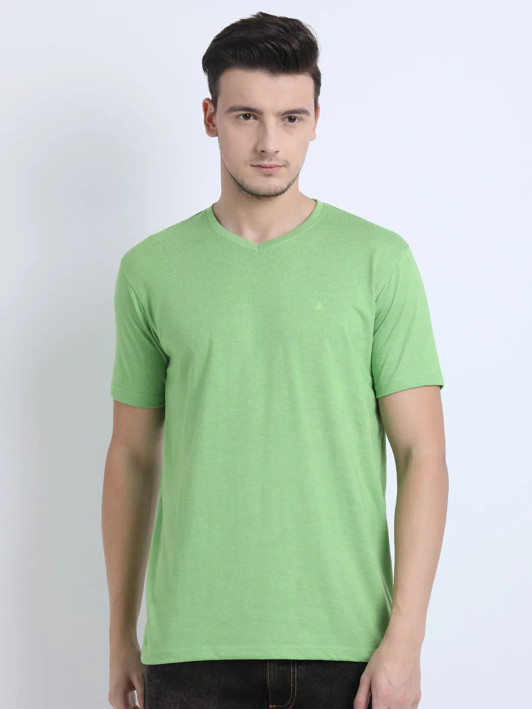 JDC Men's Green Solid T.shirt