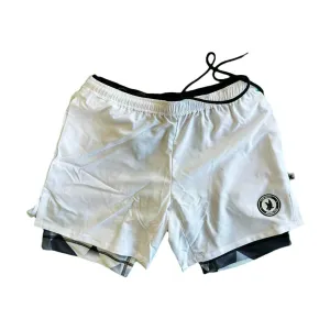 Mens Solid White Diamond Geo 2-1 Compression 7" Short