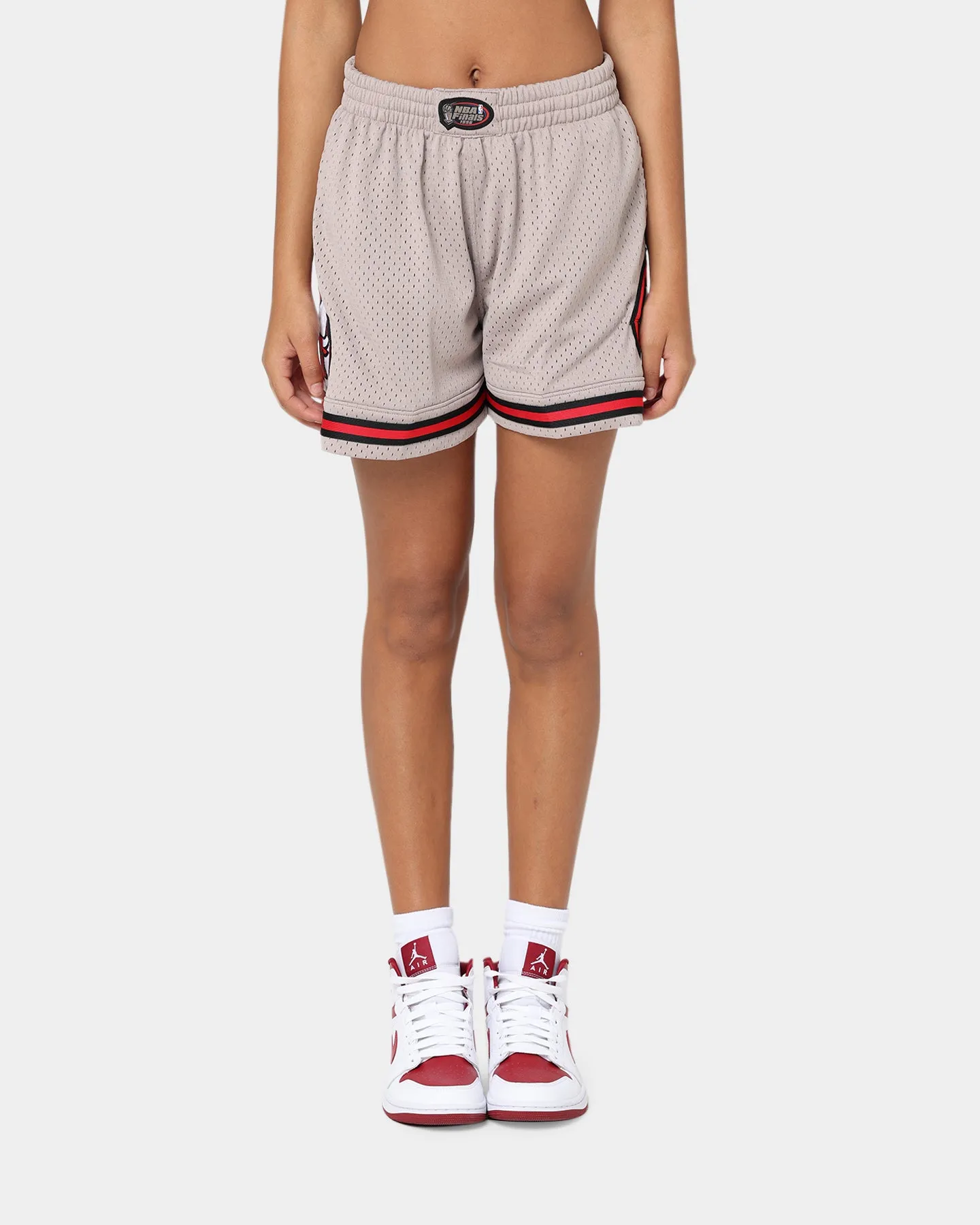 Mitchell & Ness Women's Chicago Bulls Mushroom Jump Shot Shorts Mushroom