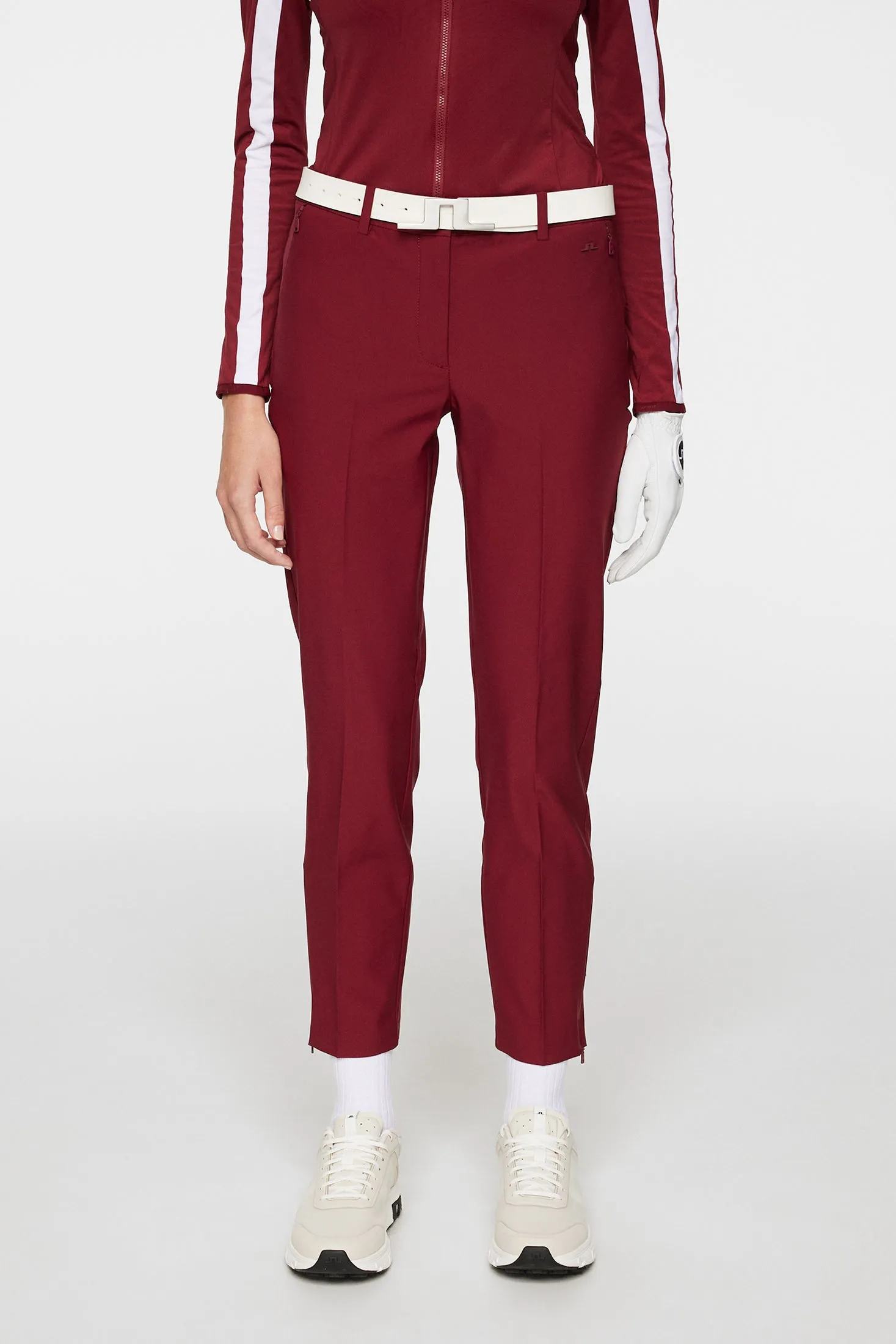 Pia Pant / Cabernet