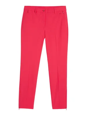 Pia Pant / Rose Red